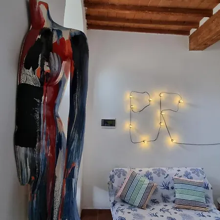 Le Petit Refuge Apartment Capraia Exterior photo