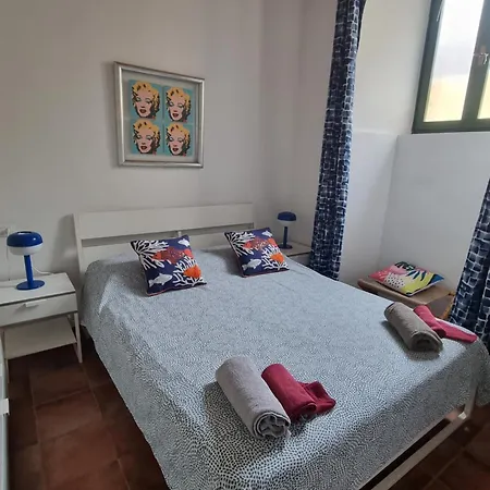 Le Petit Refuge Apartment Capraia Exterior photo